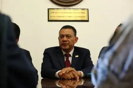 Verificentros en Michoacán reanudan operaciones   